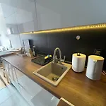 Porta Leks Apartment, Self Check-in, Own Parking Apartment Skopje