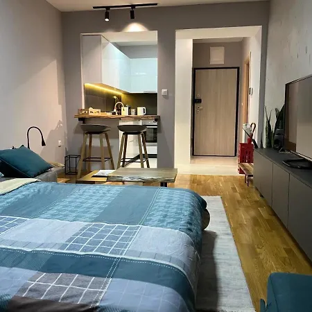 아파트 Porta Leks Apartment, Self Check-in, Own Parking *