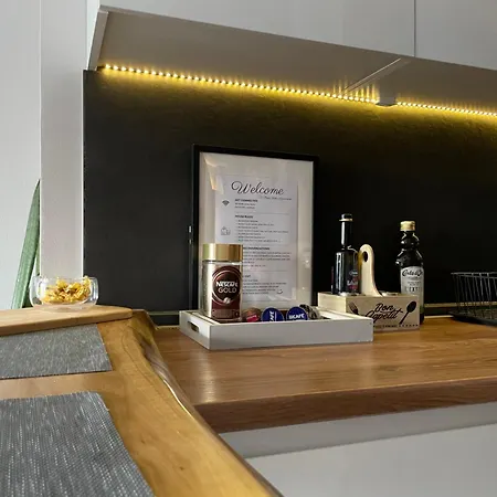 아파트 Porta Leks Apartment, Self Check-in, Own Parking