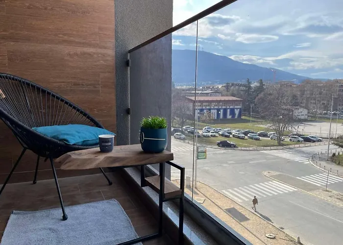 Porta Leks Apartment, Self Check-in, Own Parking 아파트