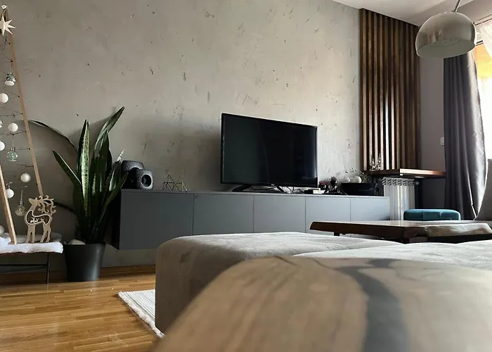 아파트 Porta Leks Apartment, Self Check-in, Own Parking *