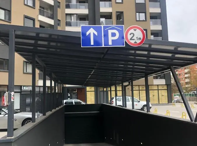 Porta Leks Apartment, Self Check-in, Own Parking 아파트 스코페