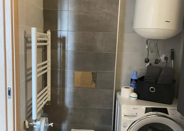 Porta Leks Apartment, Self Check-in, Own Parking 스코페